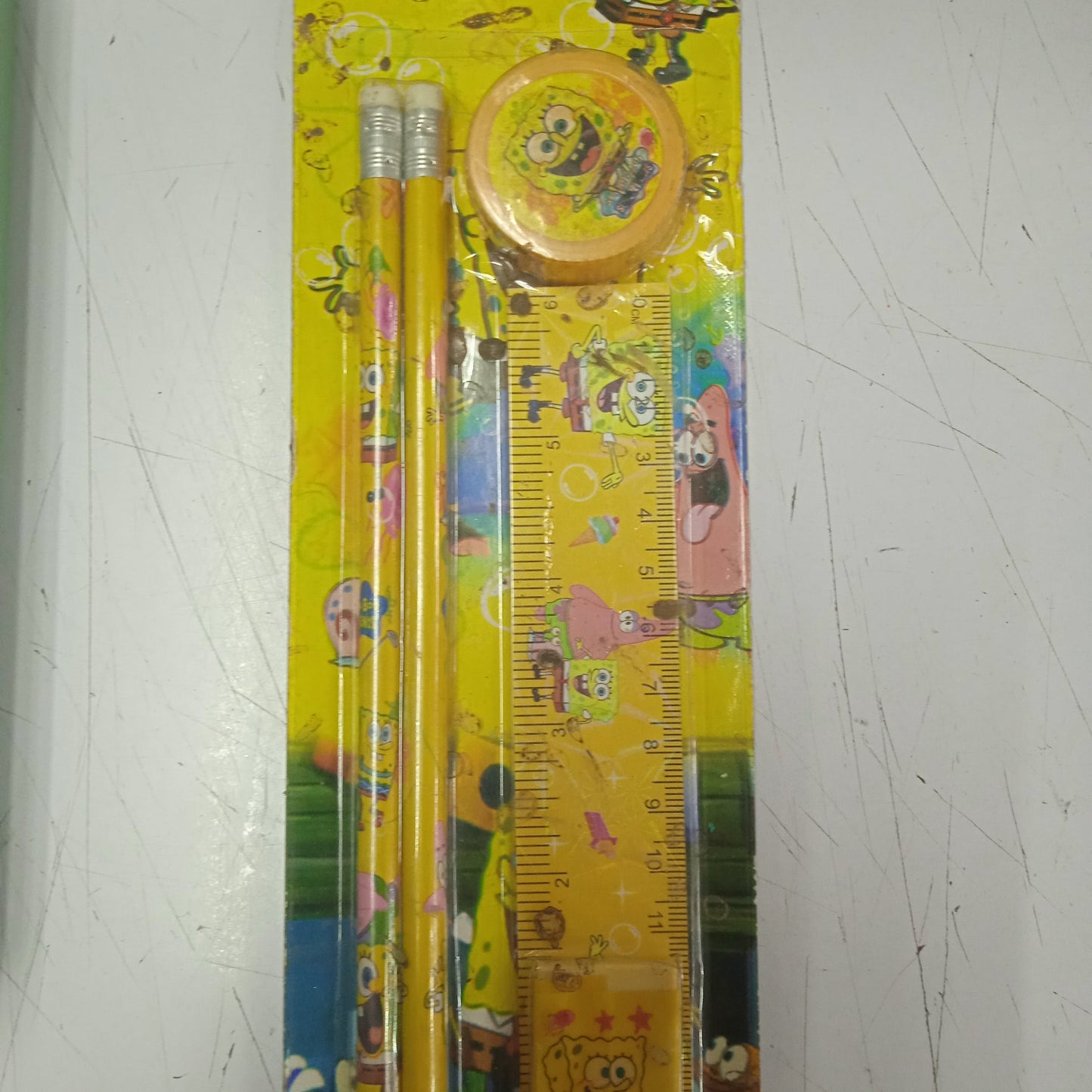School Kit SpongeBob