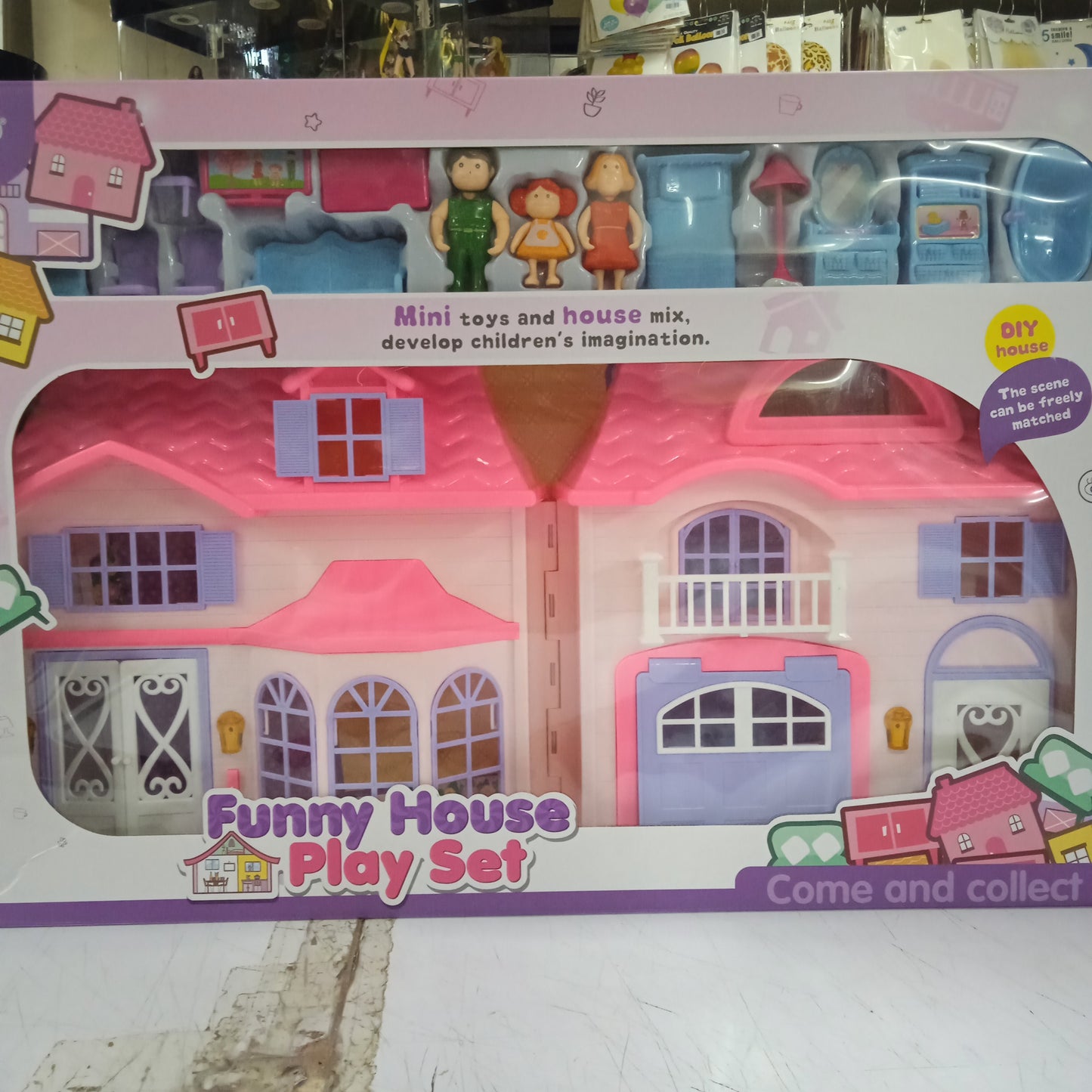 Doll house funny house play set