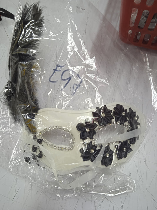 Eye mask elegant