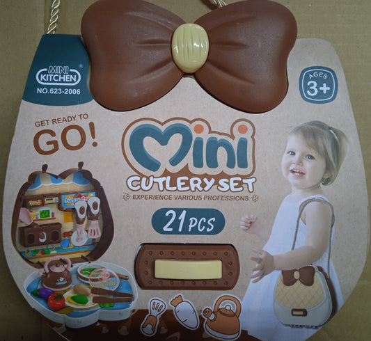 Play Set Mini Sling Bag