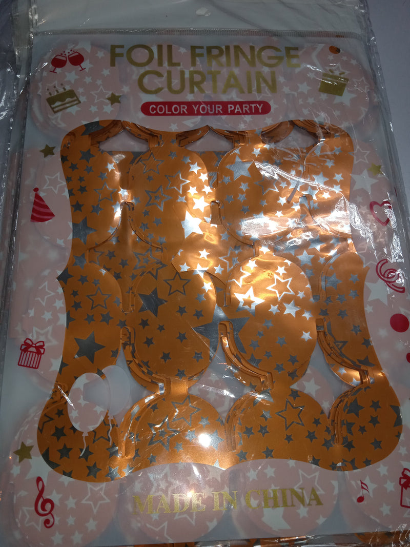 Foil Curtain with Design Round
