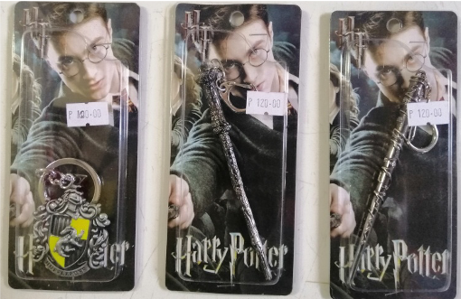 Keychain Harry Potter Logo & Wand Assorted
