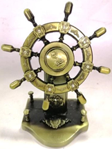 Souvenir Helm Display