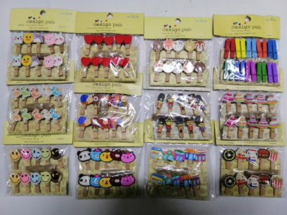 Clip Design Pub Wooden
